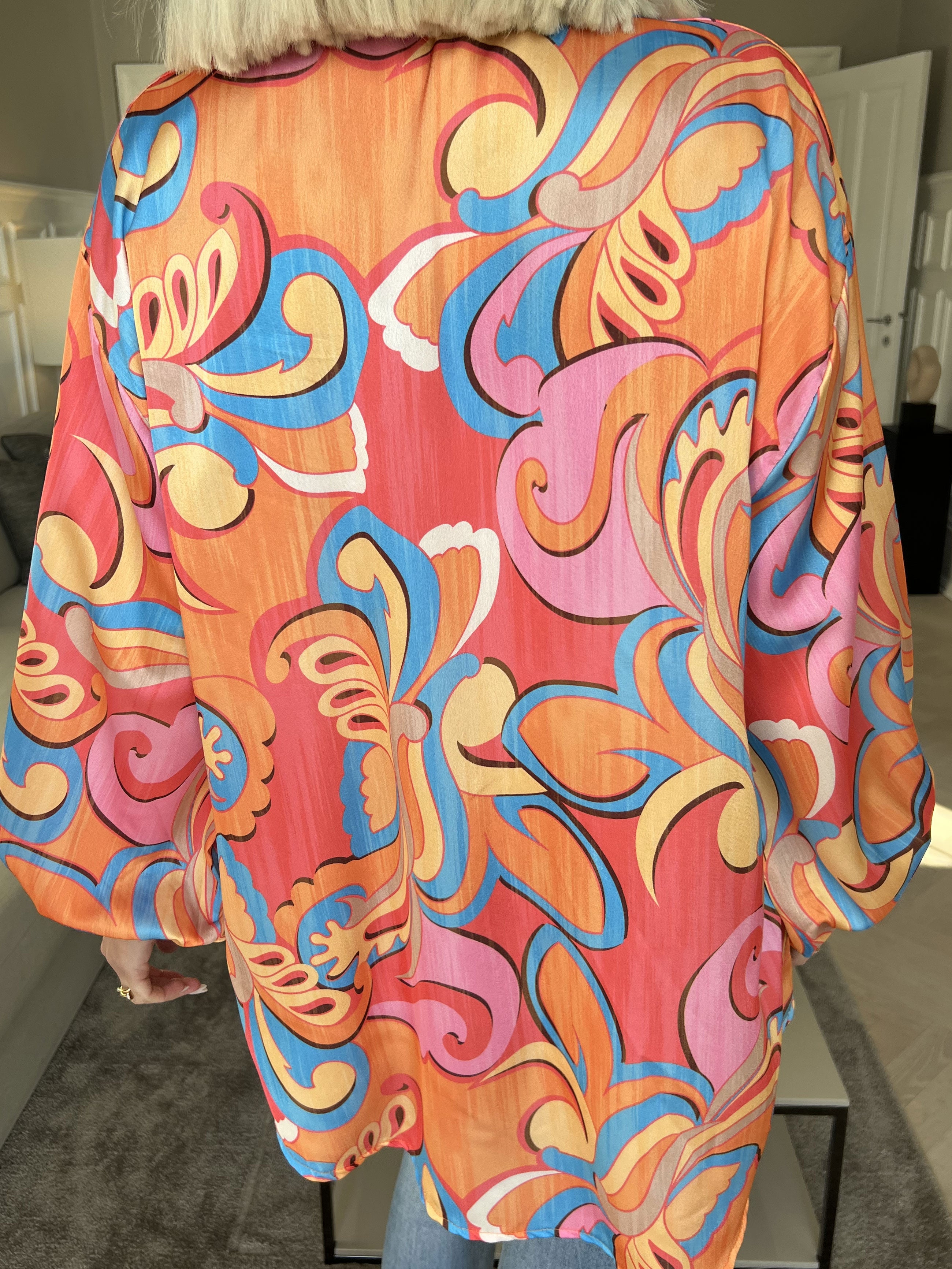 Happy - Flerfarvet skjorte i silkelook